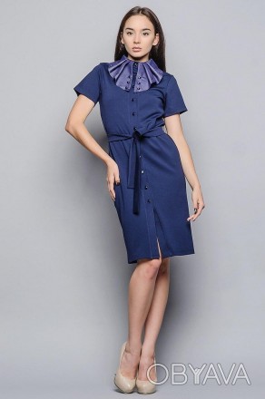 Женское закрытое платье с коротким рукавом на пуговицах с поясом.
Размеры: S, M.. . фото 1