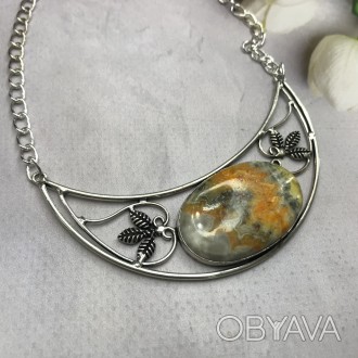 Предлагаем Вам великолепное ожерелье - натуральная пчелиная яшма в серебре.
Мета. . фото 1