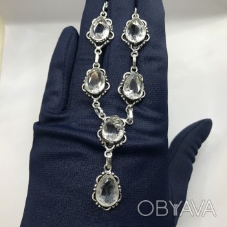 Предлагаем Вам купить красивое ожерелье горный хрусталь в серебре. Индия.
длина . . фото 1