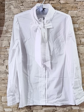 Мегастильная белоснежная блуза с воротником, декорирована оборками плиссе и завя. . фото 2