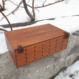 Деревянная коробка шкатулка копилка для денег семейный бюджет
Материал фанера.
И. . фото 6