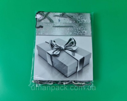 Бумажный подарочный пакет квадрат. Размер: 23*24*10см. Мелованная бумага с глянц. . фото 3