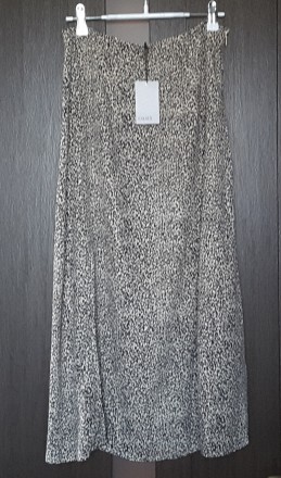 Суперстильная юбка модель - А- образная, чёрно- белого цвета Oasis, EUR 36, UK 1. . фото 3