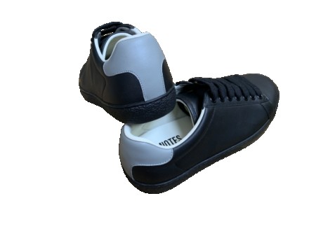
 Классические низкие кроссовки из кожи черного цвета.
Характеристики
Верх:
Кожа. . фото 8