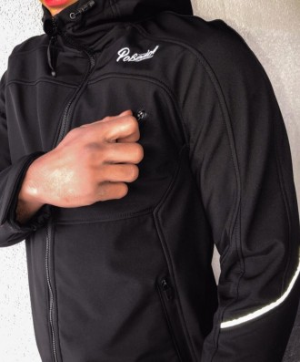 
 Мужская куртка изготовлена из двухслойного материала Soft Shell (верхний слой . . фото 3