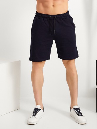
	Шорты модель 929
	Мужские летние шорты прямого свободного силуэта с удобными б. . фото 4