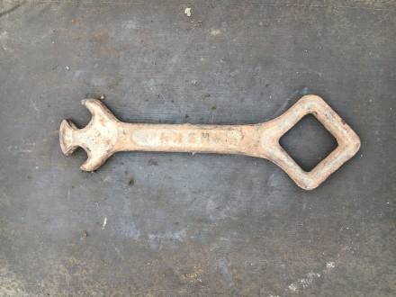 Продам Ретро старовинний гайковий ключ до колекції Царський ключ старовинний СРС. . фото 7