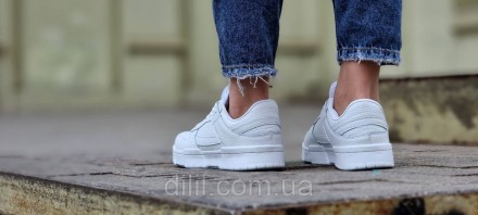 Белые женские кроссовки 
 
▷ идут размер в размер
36р - 23 см 
37р - 23,5 см 
38. . фото 7