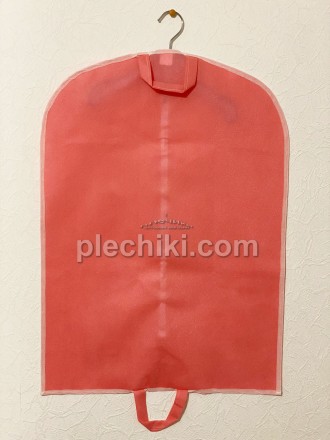 Чехол для одежды детский пылезащитный на молнии розового цвета размер 50*70 см.
. . фото 6