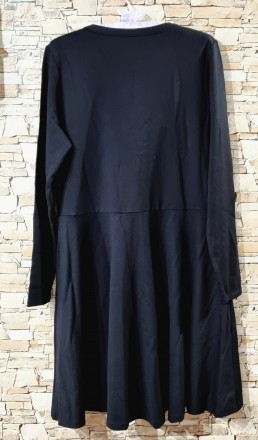 Лаконичное платье чёрного цвета из джерси размер UK 16, EUR 44 британского бренд. . фото 4
