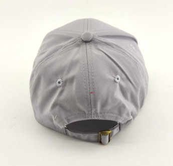
Бейсболки мужские кепки сделаны из котоновой ткани. Очень хорошо лежит на голов. . фото 5