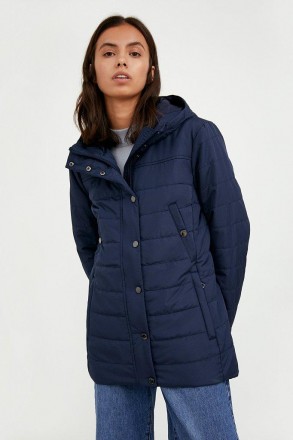 Демисезонная куртка от финского бренда Finn Flare. Модель застегивается на планк. . фото 2
