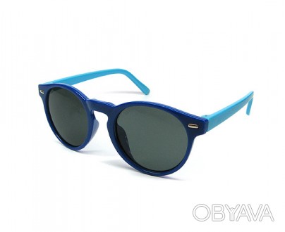 Очки детские солнцезащитные
Стильные и модные очки для ребенка с антибликовыми л. . фото 1