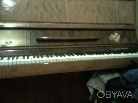 продам пианино "Украина" светло-коричневого цвета,в хорошем рабочем со. . фото 1