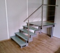 Компанія DecorMetal виготовить і встановить для вас сходи, з деревяними, гранітн. . фото 6