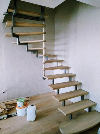 Компанія DecorMetal виготовить і встановить для вас сходи, з деревяними, гранітн. . фото 2
