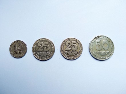 Четыре монеты за 2500 грн.

Или порознь: 50 коп - за 900 грн, 25 коп - 800 грн. . фото 2