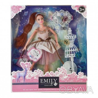 Кукла Emily в бежевом платье с манекеном — просто замечательный подарок дл. . фото 1