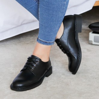 Женские туфли черные Ulem 3180 Туфли женские выполнены из искусственной кожи. Мо. . фото 10