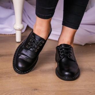 Женские туфли черные Ulem 3180 Туфли женские выполнены из искусственной кожи. Мо. . фото 7