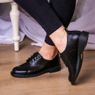 Женские туфли черные Ulem 3180 Туфли женские выполнены из искусственной кожи. Мо. . фото 6