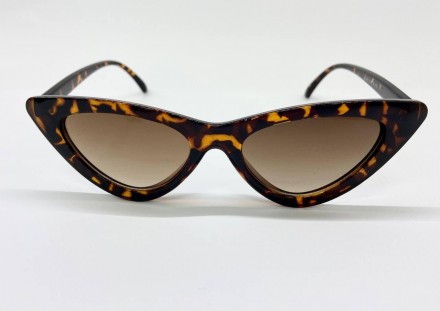 Женские очки солнцезащитные в пластиковой оправе с треугольными линзами коричнев. . фото 5