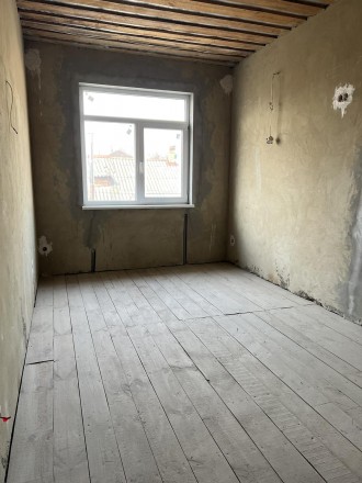 Продам будинок на 12 станції Великого Фонтана Одеса. Киевский. фото 10 Продам будинок на 12 станції Великого Фонтану Одеса.
Двоповерховий будинок із ч. Киевский. фото 10