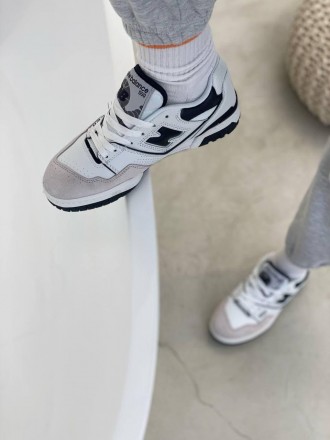 Кроссовки мужские белые с черным New Balance 550 White Black
Крутая модель повсе. . фото 4