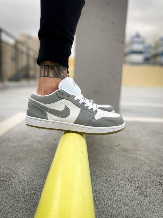 Кроссовки мужские серые Nike Air Jordan Low
Мужские кроссовки Nike Air Jordan Lo. . фото 2