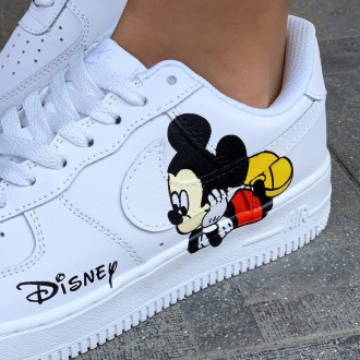 Кроссовки женские белые Nike Air Force 1 Low Mickey Mouse 
Потрясающая расцветка. . фото 8
