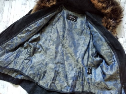 Женская теплая куртка Shatuni натуральная черная с капюшоном
Состояние б/у, в ид. . фото 4