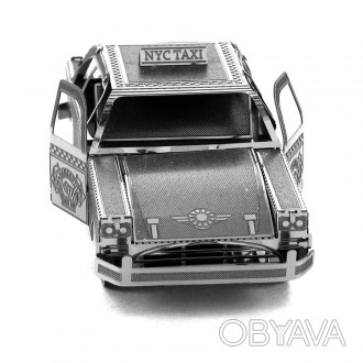 
Масштабная 3D модель такси Checker Сab — символ Нью-Йорка из нержавеющей стали.. . фото 1
