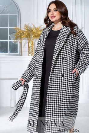 Яркое двубортное пальто oversize поможет вам выглядеть модно, стильно и необычай. . фото 4