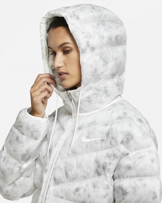 Женская куртка Nike W NSW SYN PARKA OTW M2Z XS Светло-серый (CZ1909-121). . фото 4