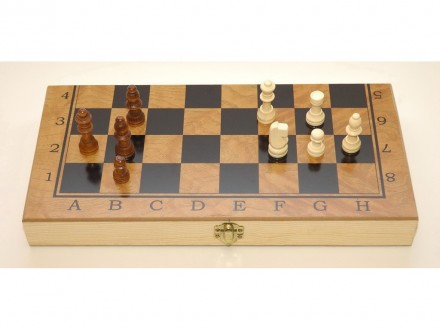 Набір 3 в 1: шахи, шашки, нарди
Матеріал: дерево
Висота фігури — 6 см.
Розмір: 3. . фото 4