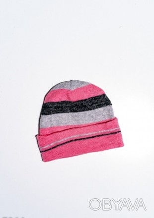 Демисезонная вязаная шапка-чулок для девочек с разноцветными полосками и вплетен. . фото 1