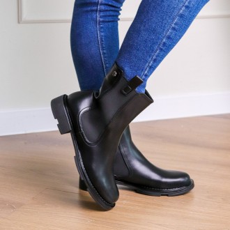 Женские ботинки черные Amanda 3282 Ботинки женские выполнены из искусственной ко. . фото 4