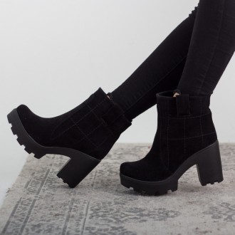 Женские ботинки черные Caji 2641 Ботинки женские выполнены из натуральной замши,. . фото 2