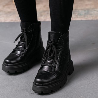 Жіночі зимові черевики чорні Argo 3392
Черевики жіночі виконані з натуральної шк. . фото 3