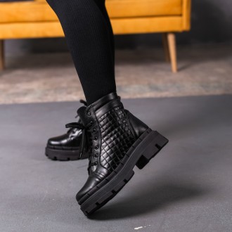 Жіночі зимові черевики чорні Argo 3392
Черевики жіночі виконані з натуральної шк. . фото 8