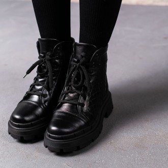Жіночі зимові черевики чорні Argo 3392
Черевики жіночі виконані з натуральної шк. . фото 2