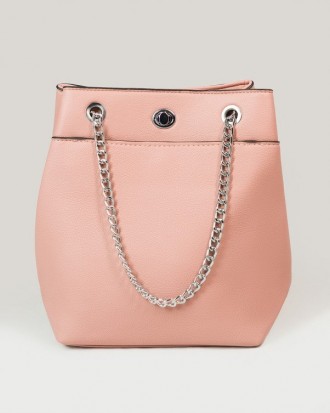 Розовая вместительная сумка с ручками-цепочками выполненная из мягкой эко-кожи. . . фото 2