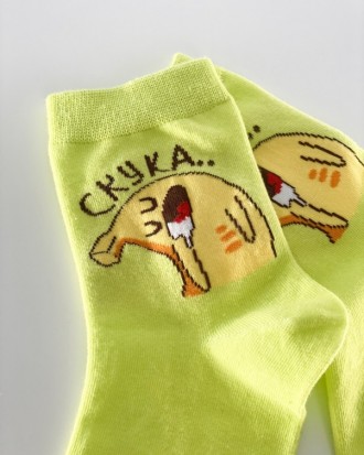 Молодежные носки из эластичного трикотажа дезодорированными банановым принтом. Н. . фото 3
