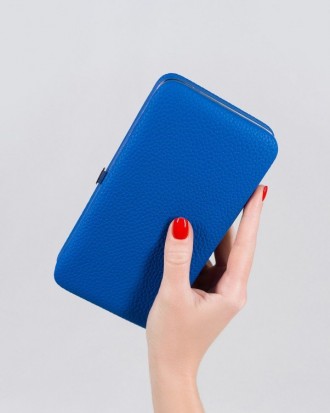 Синий кошелек-клатч прямоугольной каркасной формы со съемной короткой ручкой вып. . фото 5