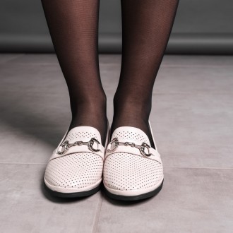 Женские туфли бежевые Lipa 3575 Туфли женские выполнены из искусственной кожи. М. . фото 3