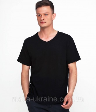 Эта черная футболка – выражение современного стиля и комфорта. Изготовленная из . . фото 2