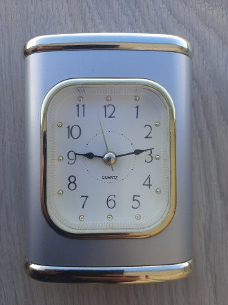Настольный будильник с подсветкой (уценка). Николаев. фото 1