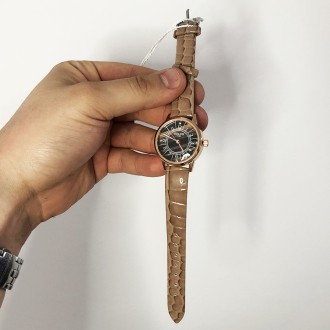  Жіночі наручні годинники - це стильний аксесуар, який має незвичайний, продуман. . фото 5