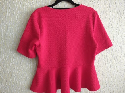Красная нарядная кофточка блузка ,H&M, Камбоджа.
Цвет - обычный красный.
П. . фото 5