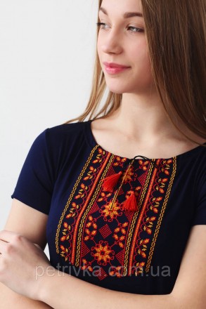 Вышивка Два цвета
Женская футболка вышиванка - неотъемлемая составляющая гардеро. . фото 5